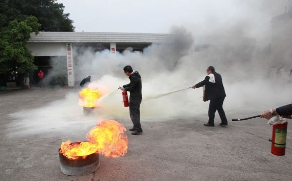 全面提升安全意识:关于消防江西应急演练的关键步骤与策略 全面提升安全意识:关于消防江西应急演练的关键步骤与策略